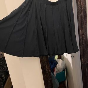 Gray skirt with some pleats